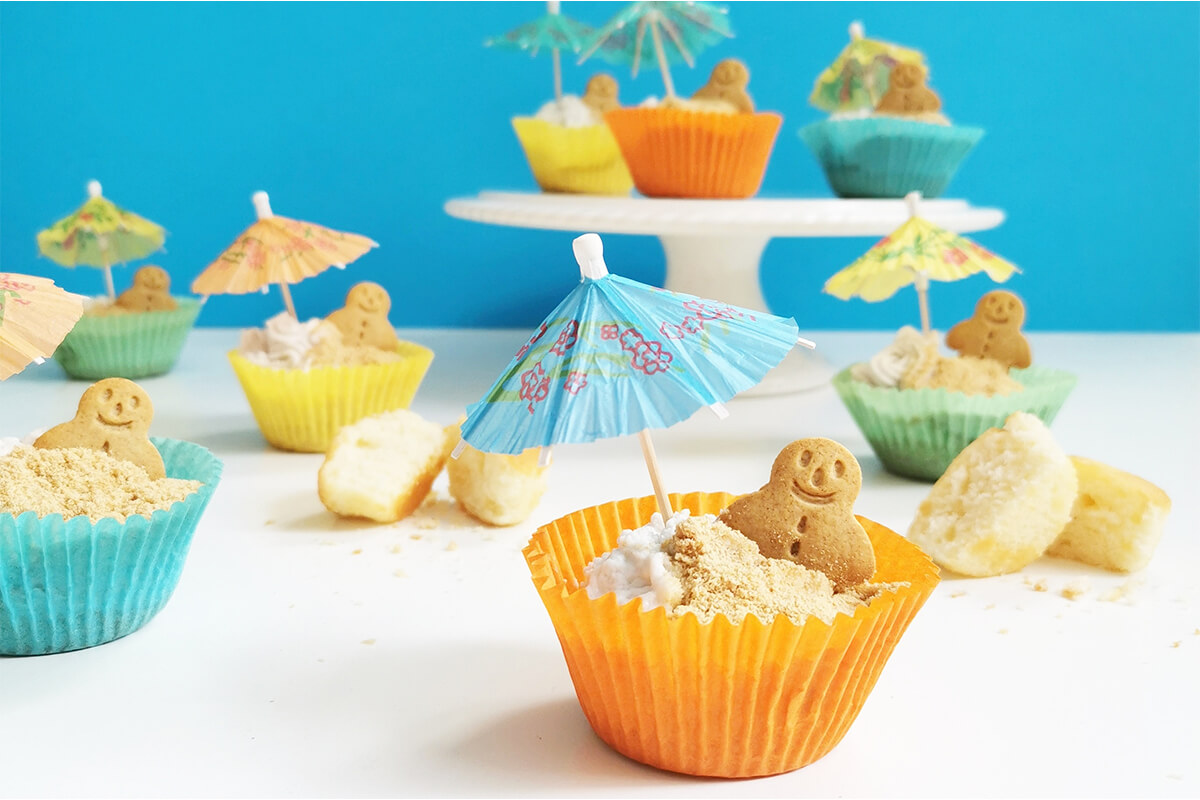 Gingerbread cupcakes decorated with mini gingerbread men