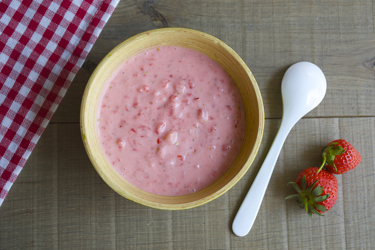 Strawberry & Greek yoghurt puree in a small bowl